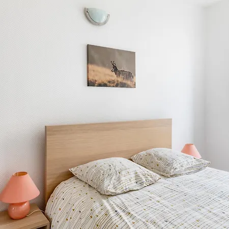 Apartamento F2 Calme & Cosy - Parking Gratuit - Proche Centre *