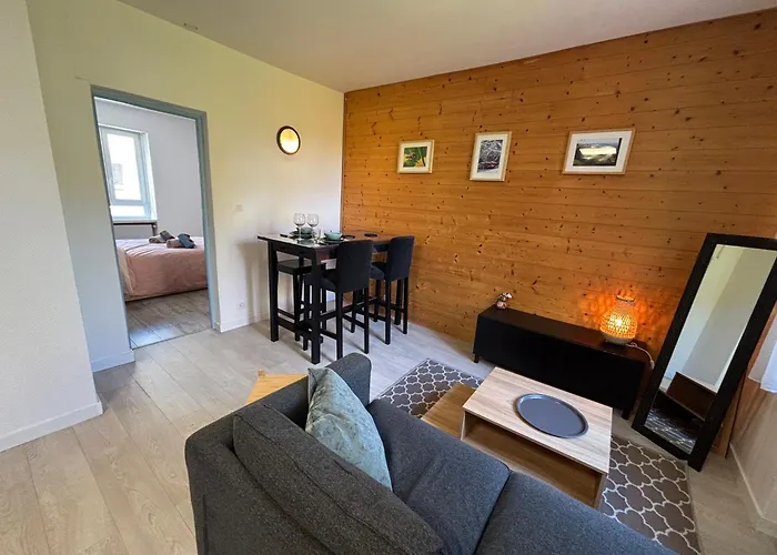 Appartamento T2 Au Calme, Parking, Proche Centre *